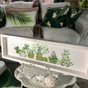 🍀NWT Long St Patrick’s Day Troll Wood Shadow Box Style Wall Art